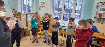 "Кинезиологические упражнения-весело и полезно" "Кинезиологические упражнения-весело и полезно".
